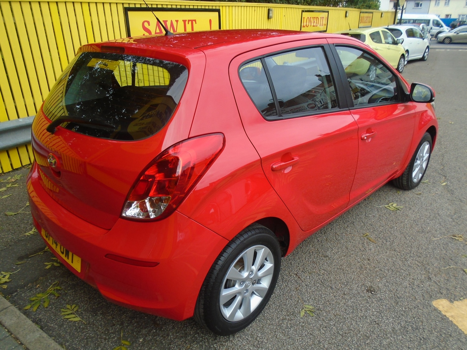 Used Hyundai i20 2014 for sale - 76305272: Photo 5
