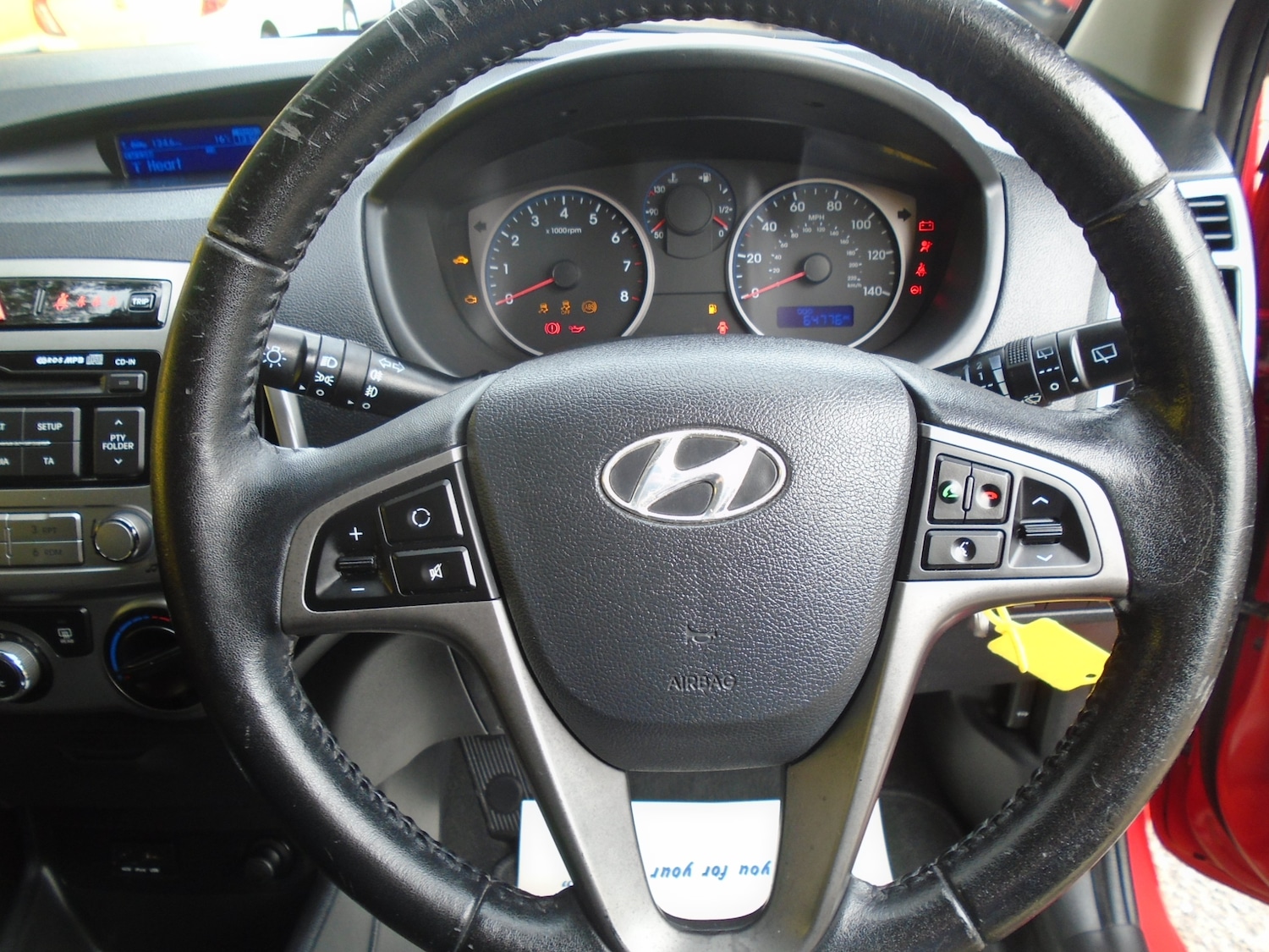 Used Hyundai i20 2014 for sale - 76305272: Photo 8