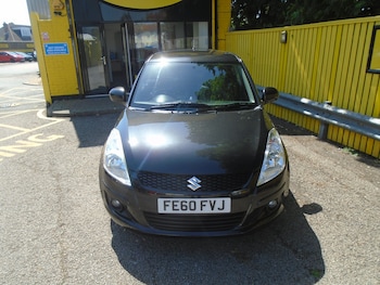 Used Suzuki Swift 2010 for sale - 78726779: Photo
