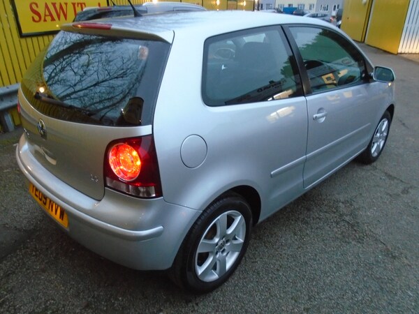 Used Volkswagen Polo 2009 for sale - 75216422: Photo 5