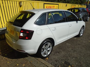 Used Skoda Rapid Spaceback 2019 for sale - 79582324: Photo