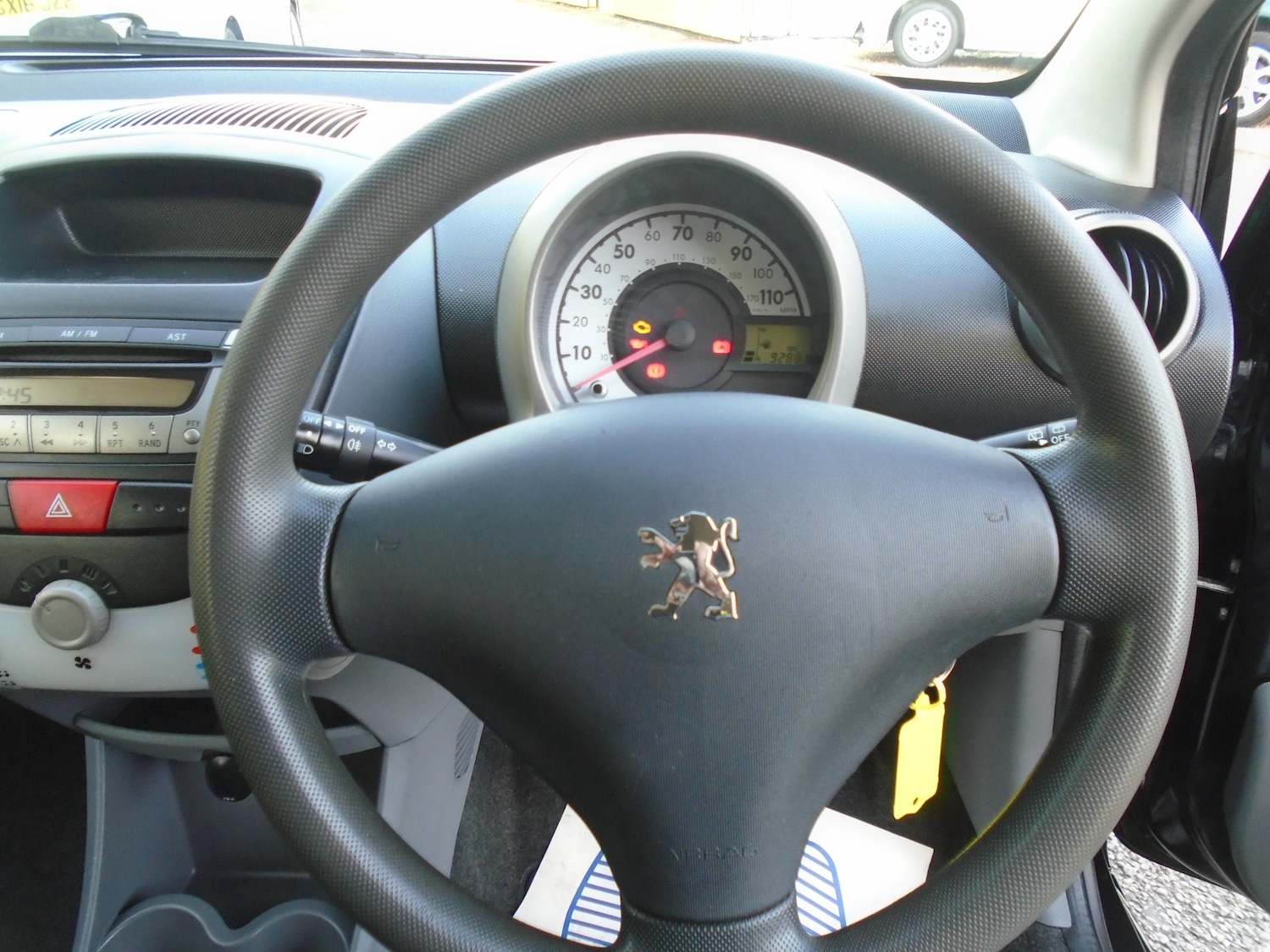 Used Peugeot 107 2010 for sale - 77966583: Photo 8