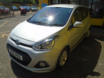 Used Hyundai i10 2016 for sale - 79277199: Photo