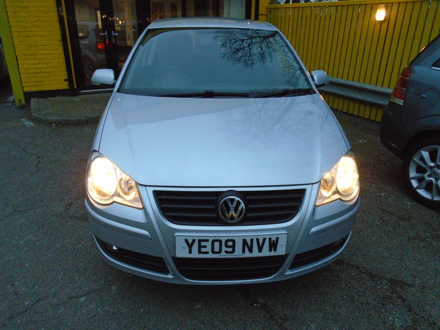 Used Volkswagen Polo 2009 for sale - 76569274: Photo 3