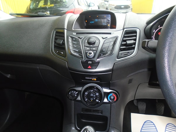 Used Ford Fiesta 2013 for sale - 76157765: Photo 7