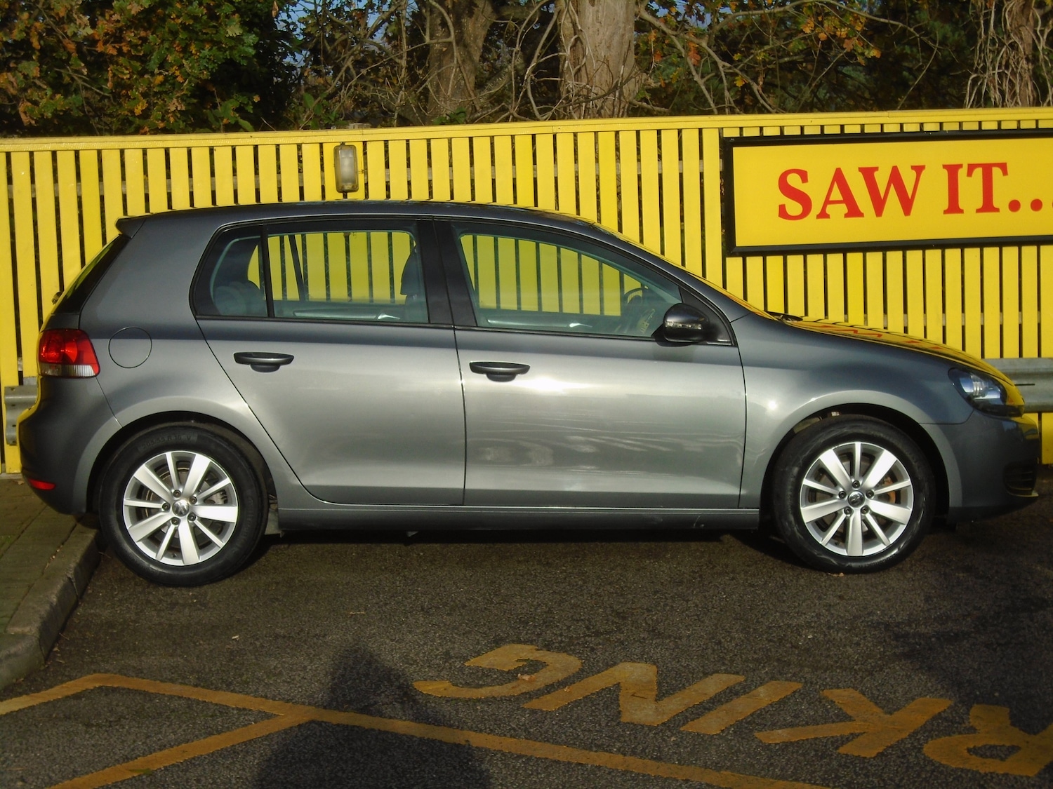 Used Volkswagen Golf 2011 for sale - 76565598: Photo 4