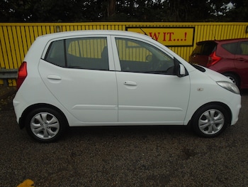 Used Hyundai i10 2012 for sale - 75912620: Photo