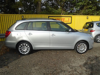 Used Skoda Fabia 2014 for sale - 76422562: Photo