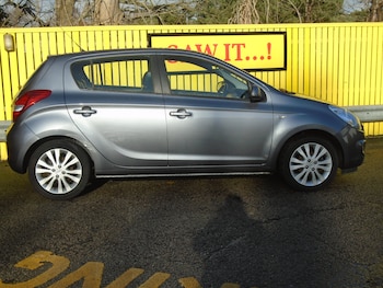 Used Hyundai i20 2009 for sale - 77159450: Photo