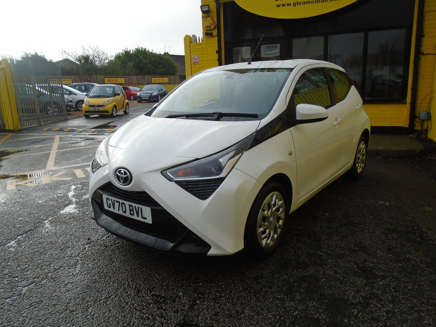 Used Toyota AYGO 2020 for sale - 77446288: Photo 2