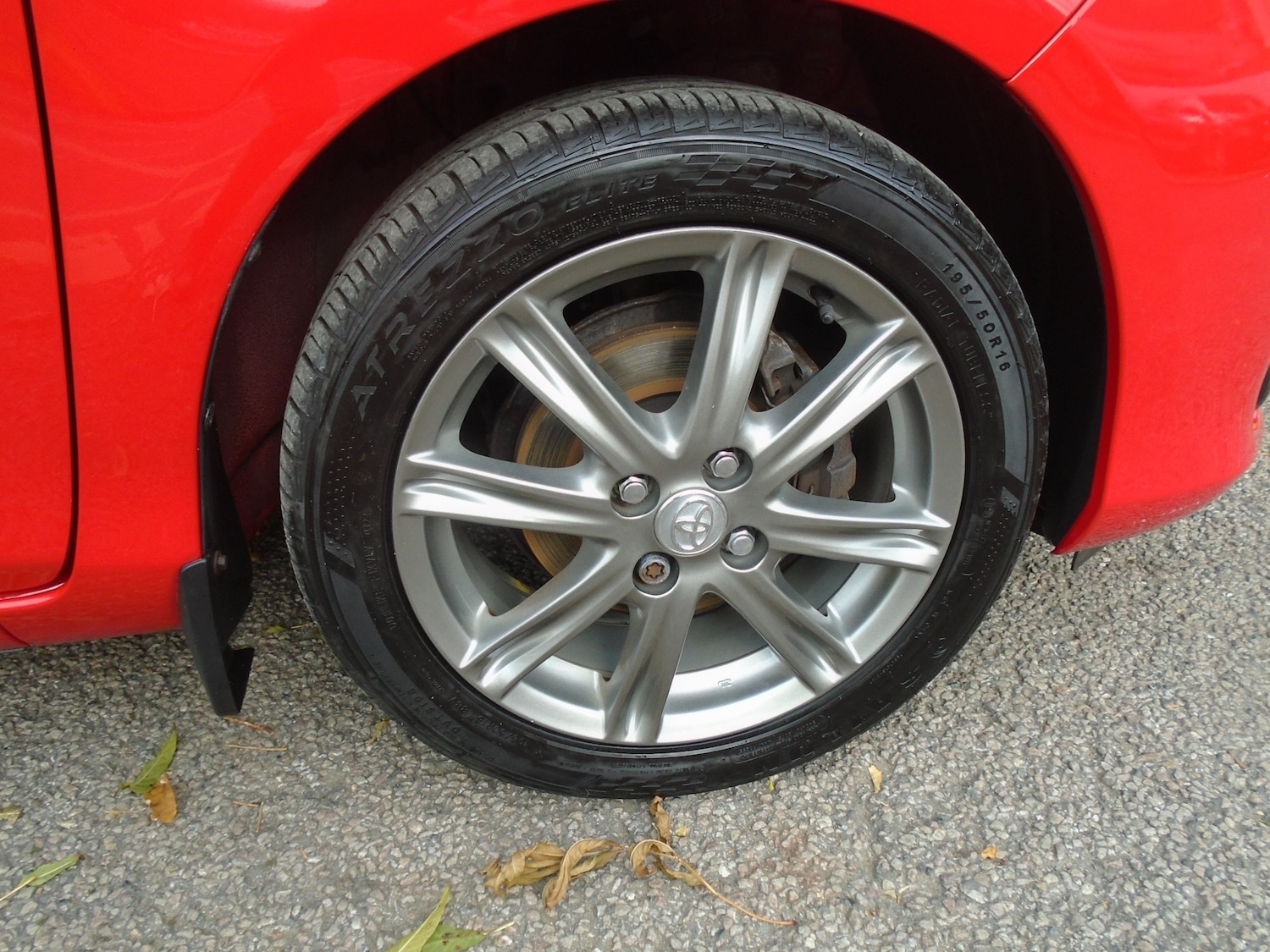 Used Toyota Yaris 2011 for sale - 76334585: Photo 12