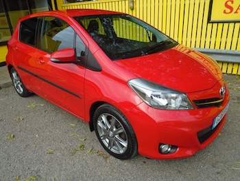 Used Toyota Yaris 2011 for sale - 76334585: Photo