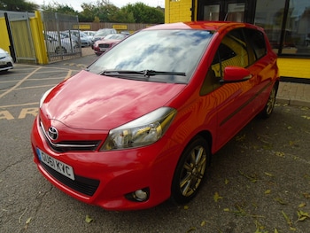 Used Toyota Yaris 2011 for sale - 76334585: Photo