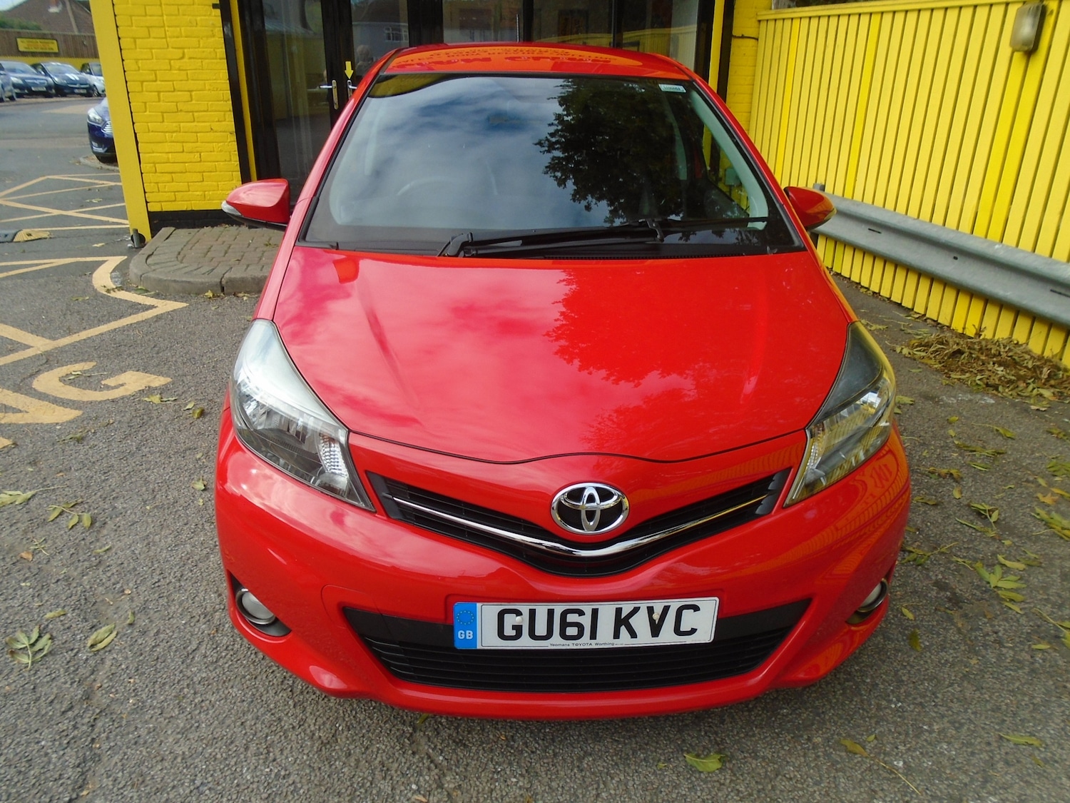Used Toyota Yaris 2011 for sale - 76334585: Photo 3