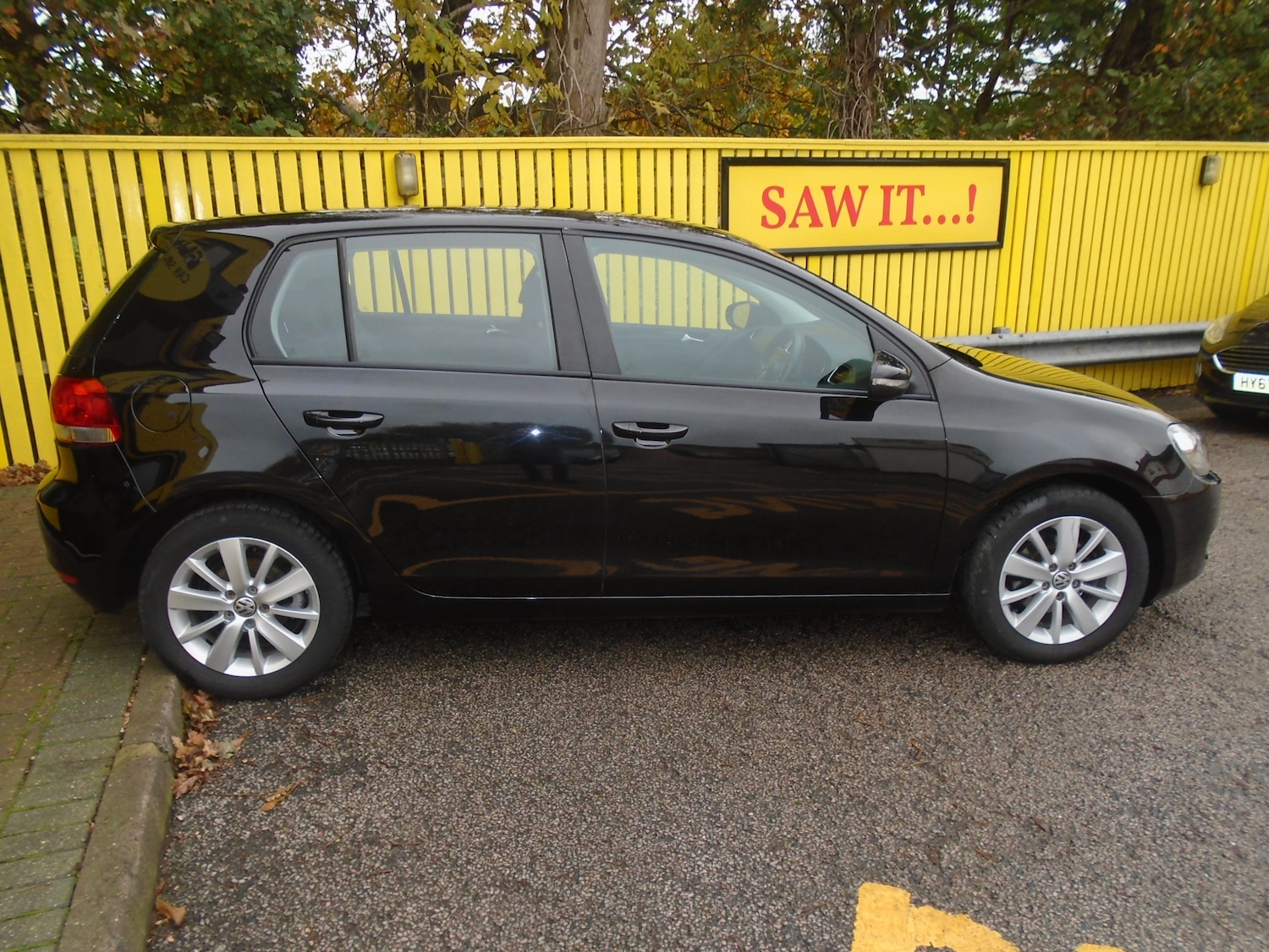 Used Volkswagen Golf 2012 for sale - 76505064: Photo 4