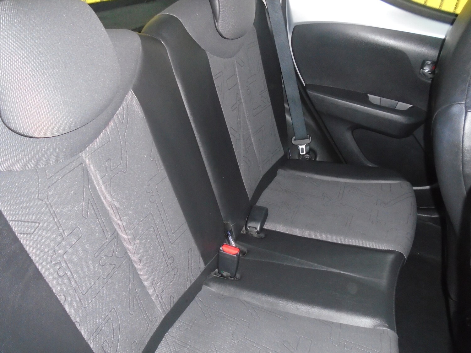 Used Toyota AYGO 2014 for sale - 76748519: Photo 10