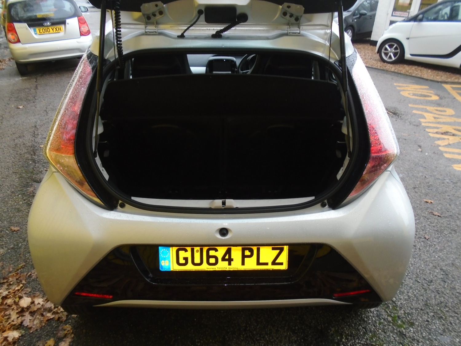 Used Toyota AYGO 2014 for sale - 76748519: Photo 11