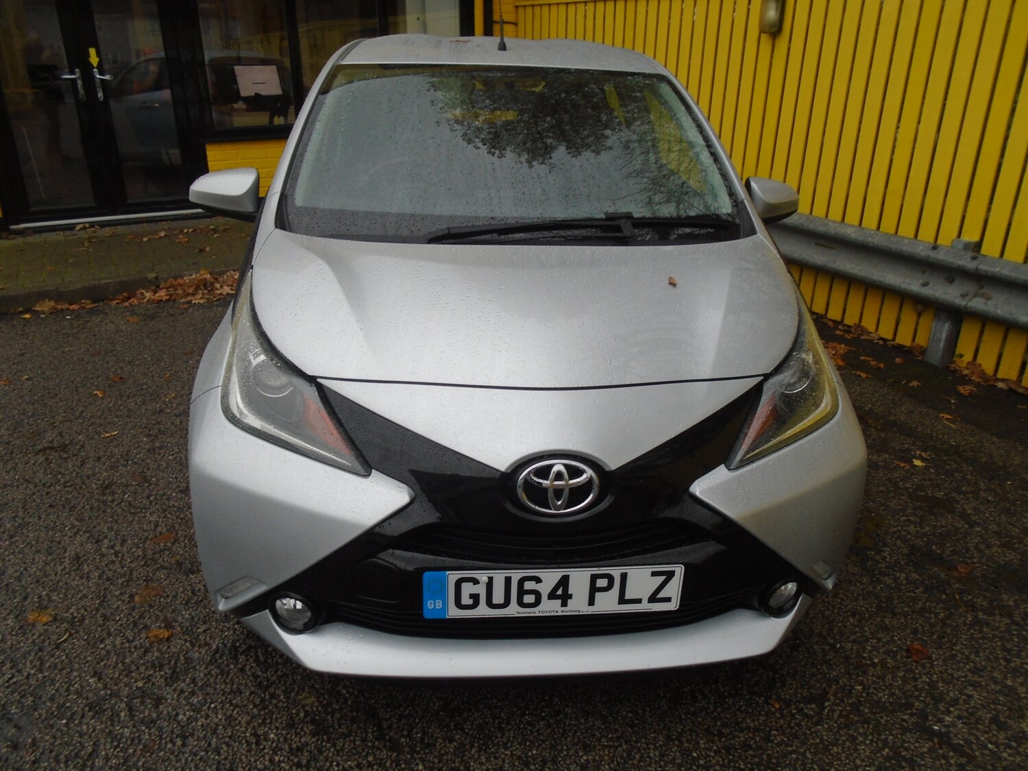 Used Toyota AYGO 2014 for sale - 76748519: Photo 3