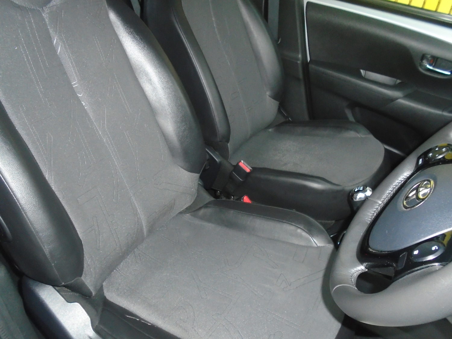 Used Toyota AYGO 2014 for sale - 76748519: Photo 9