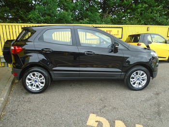 Used Ford Ecosport 2015 for sale - 78789361: Photo