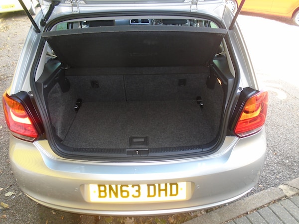 Used Volkswagen Polo 2013 for sale - 76211709: Photo 11