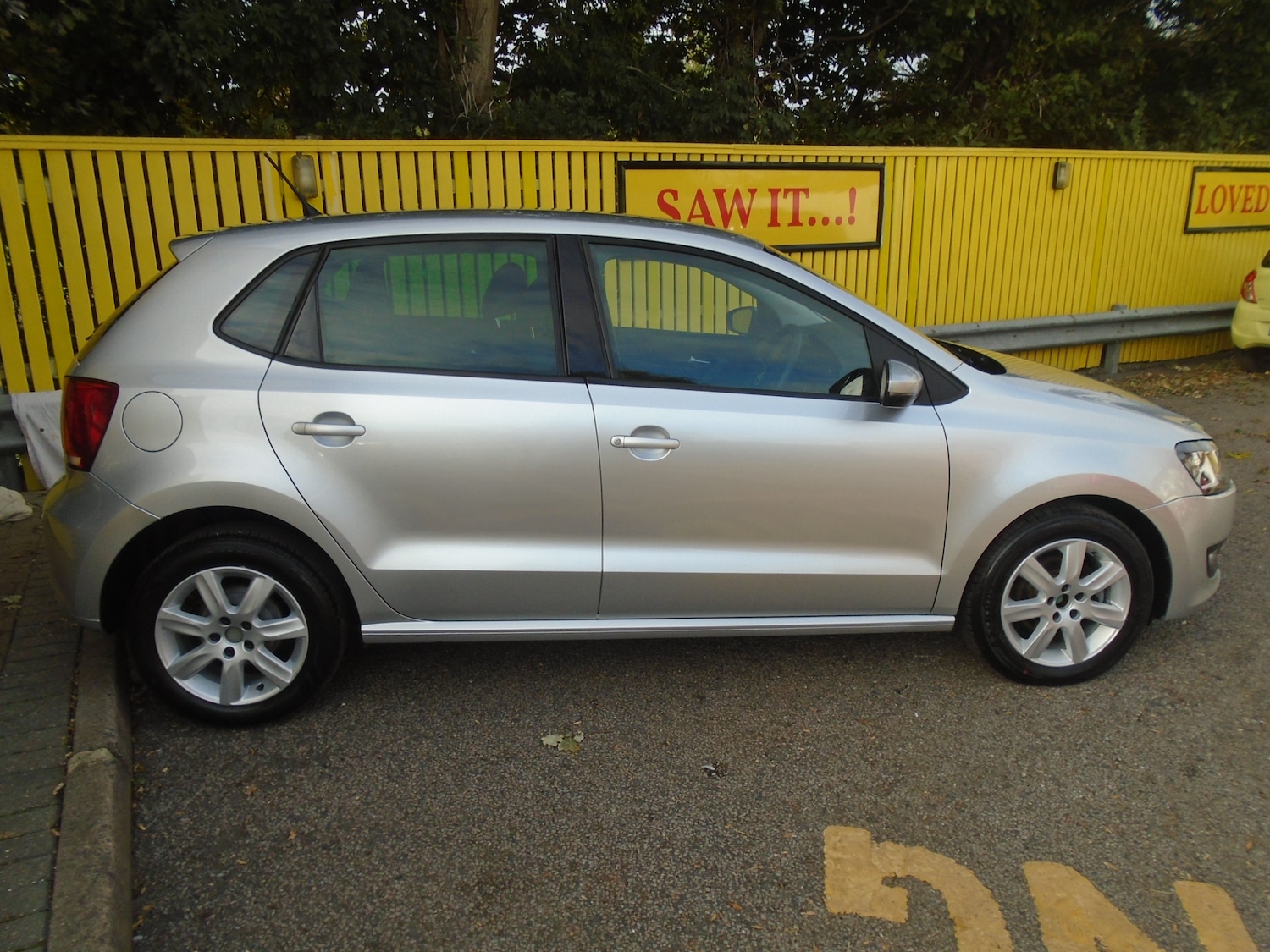 Used Volkswagen Polo 2013 for sale - 76211709: Photo 4