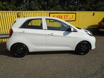 Used Kia Picanto 2015 for sale - 79206347: Photo