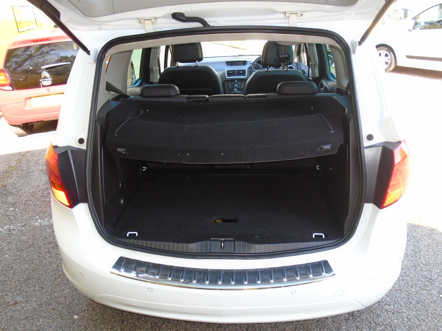 Used Vauxhall Meriva 2013 for sale - 77392279: Photo 11