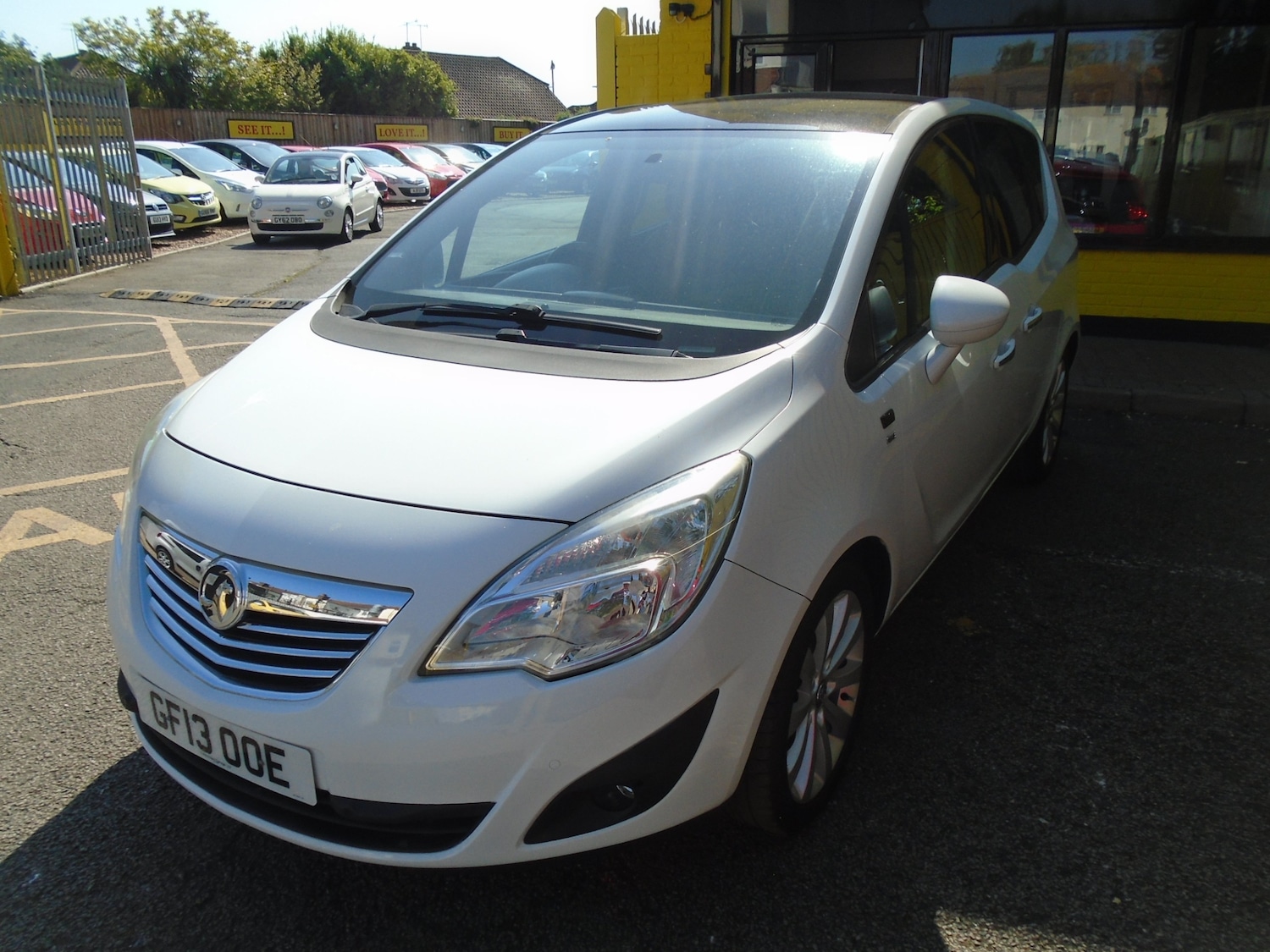 Used Vauxhall Meriva 2013 for sale - 77392279: Photo 2