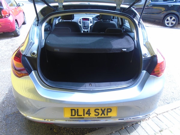 Used Vauxhall Astra 2014 for sale - 76149155: Photo 11