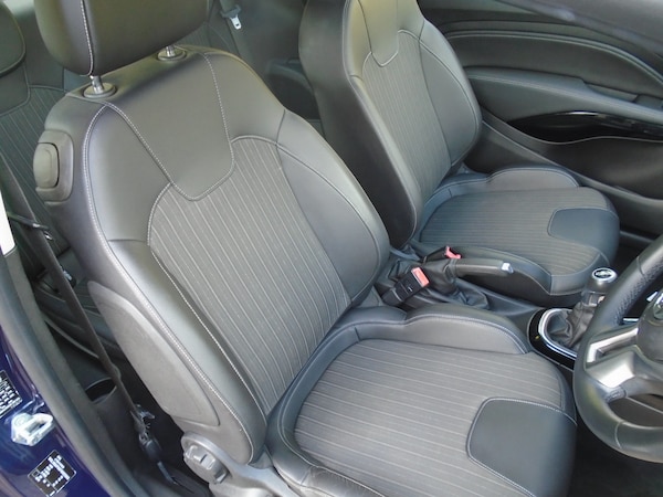 Used Vauxhall ADAM 2015 for sale - 74001385: Photo 9