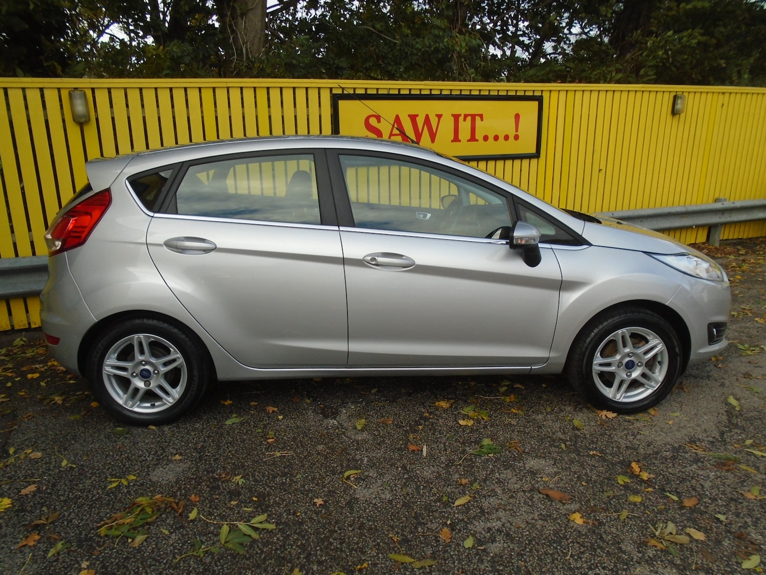 Used Ford Fiesta 2013 for sale - 76357794: Photo 4