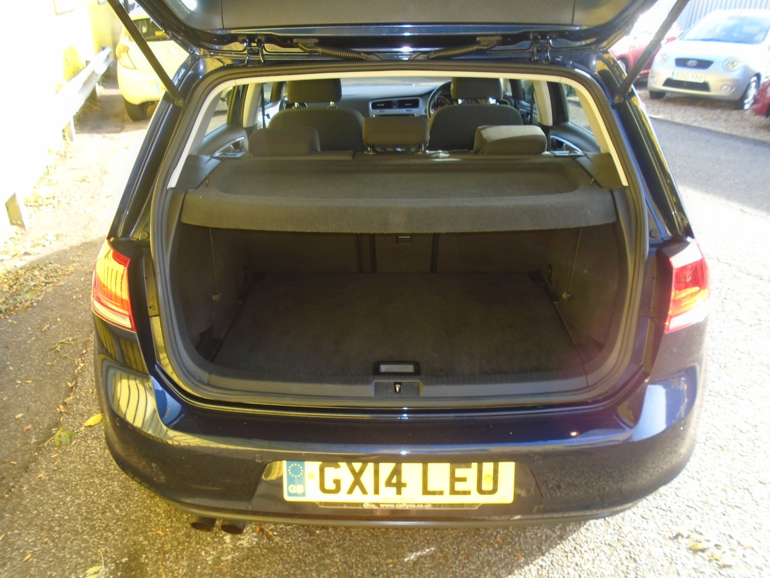 Used Volkswagen Golf 2014 for sale - 76064983: Photo 11