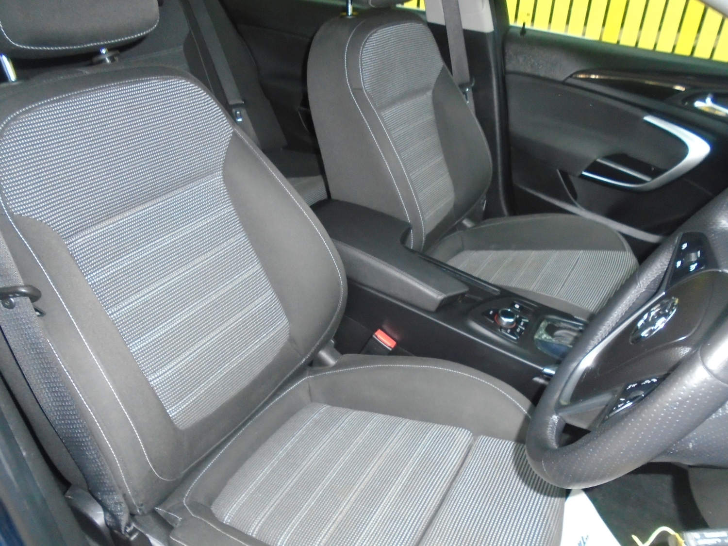 Used Vauxhall Insignia 2012 for sale - 76281112: Photo 10