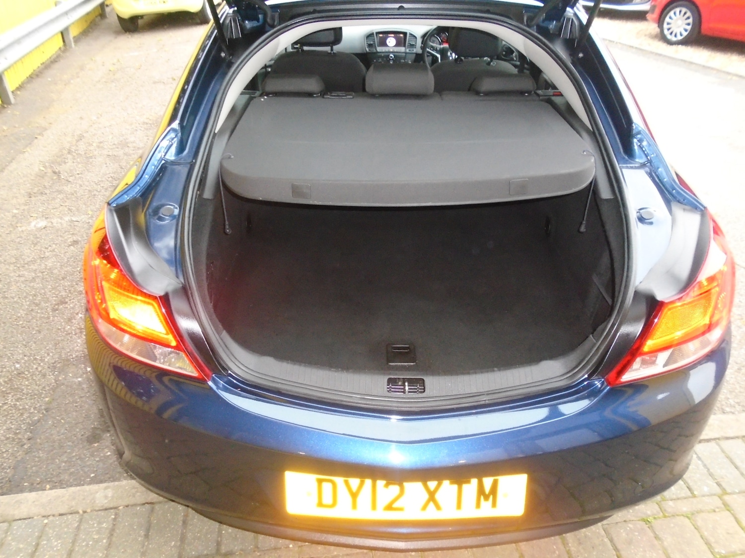 Used Vauxhall Insignia 2012 for sale - 76281112: Photo 12