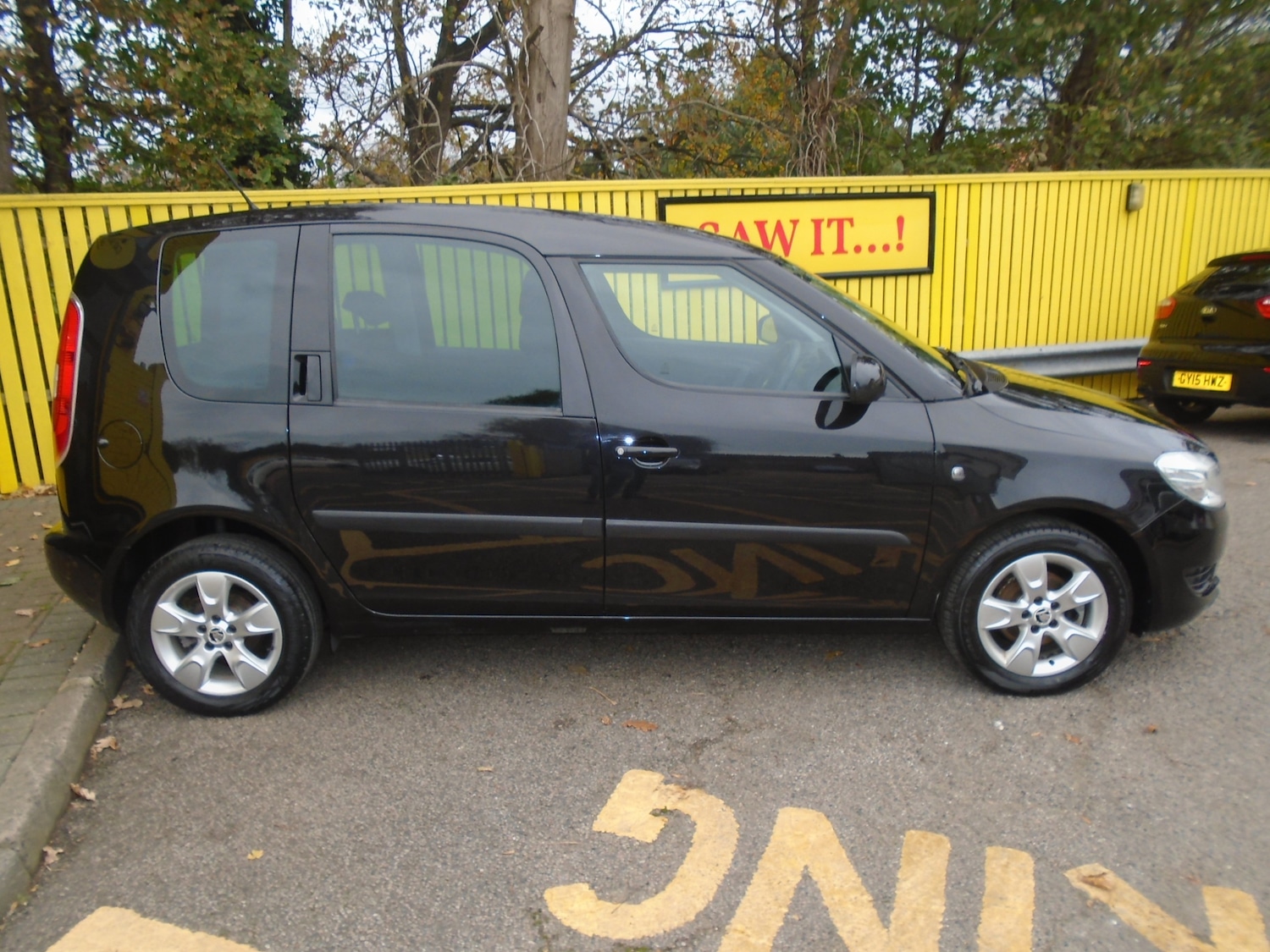 Used Skoda Roomster 2013 for sale - 76650375: Photo 4