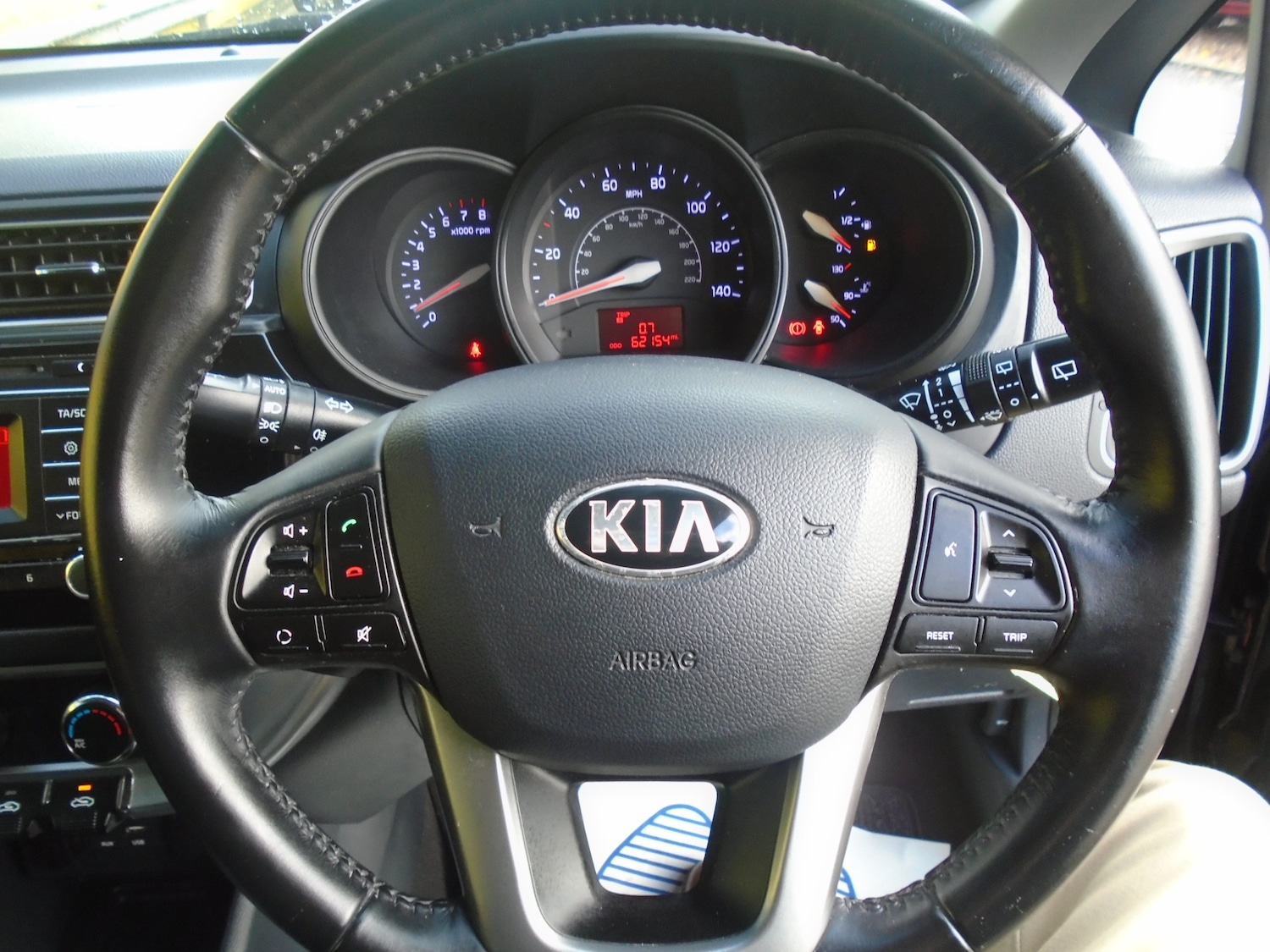 Used Kia Rio 2015 for sale - 76625739: Photo 8