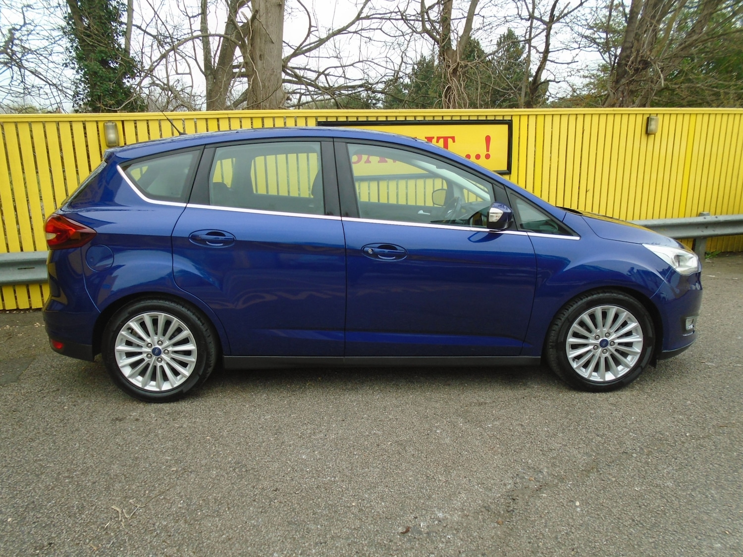 Used Ford C-Max 2016 for sale - 78029116: Photo 4