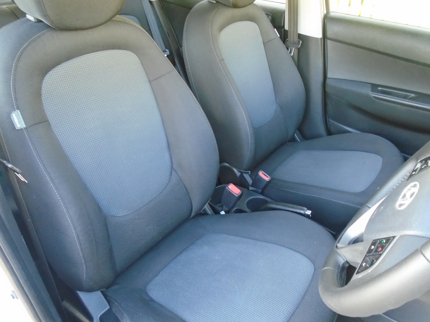 Used Hyundai i20 2014 for sale - 78029117: Photo 10