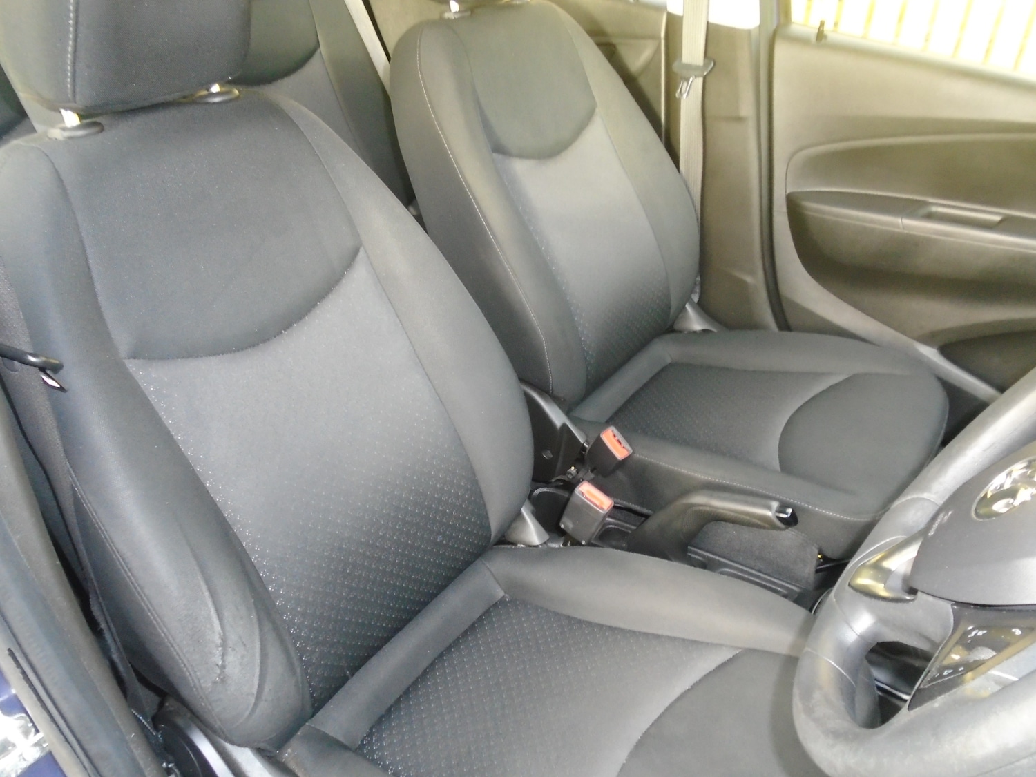 Used Vauxhall Viva 2016 for sale - 76845398: Photo 9