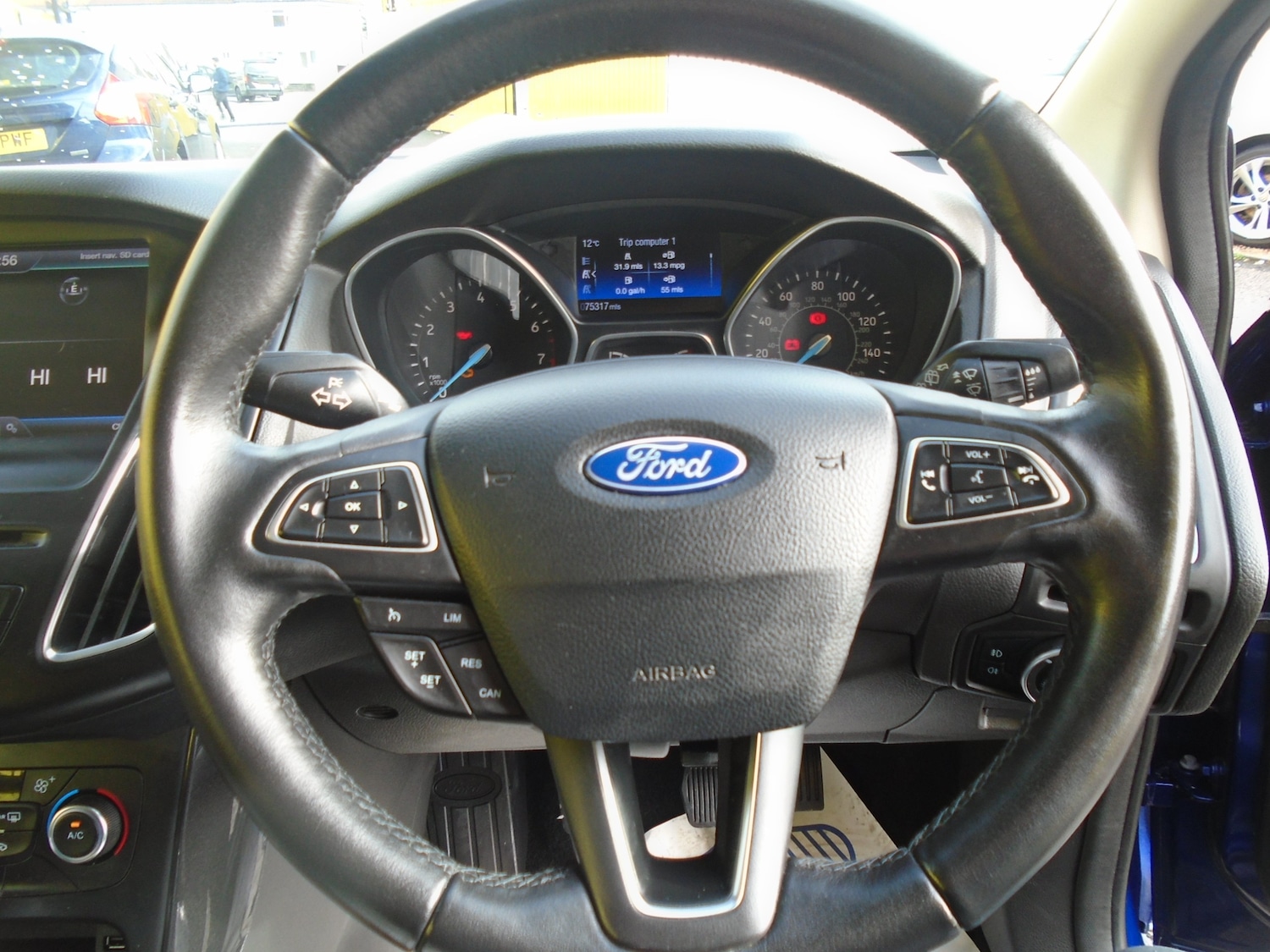Used Ford Focus 2015 for sale - 77516588: Photo 9