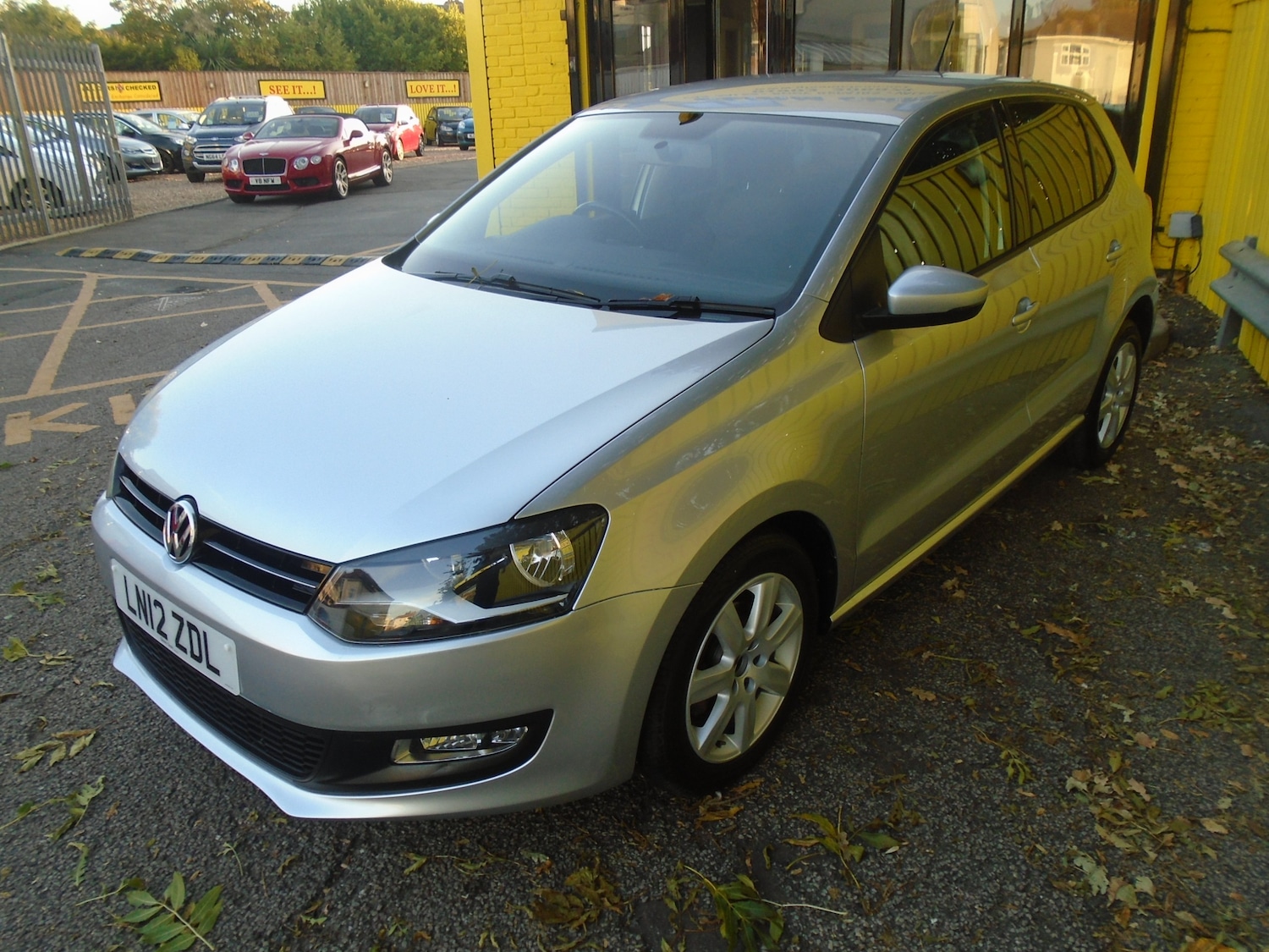 Used Volkswagen Polo 2012 for sale - 76395585: Photo 2