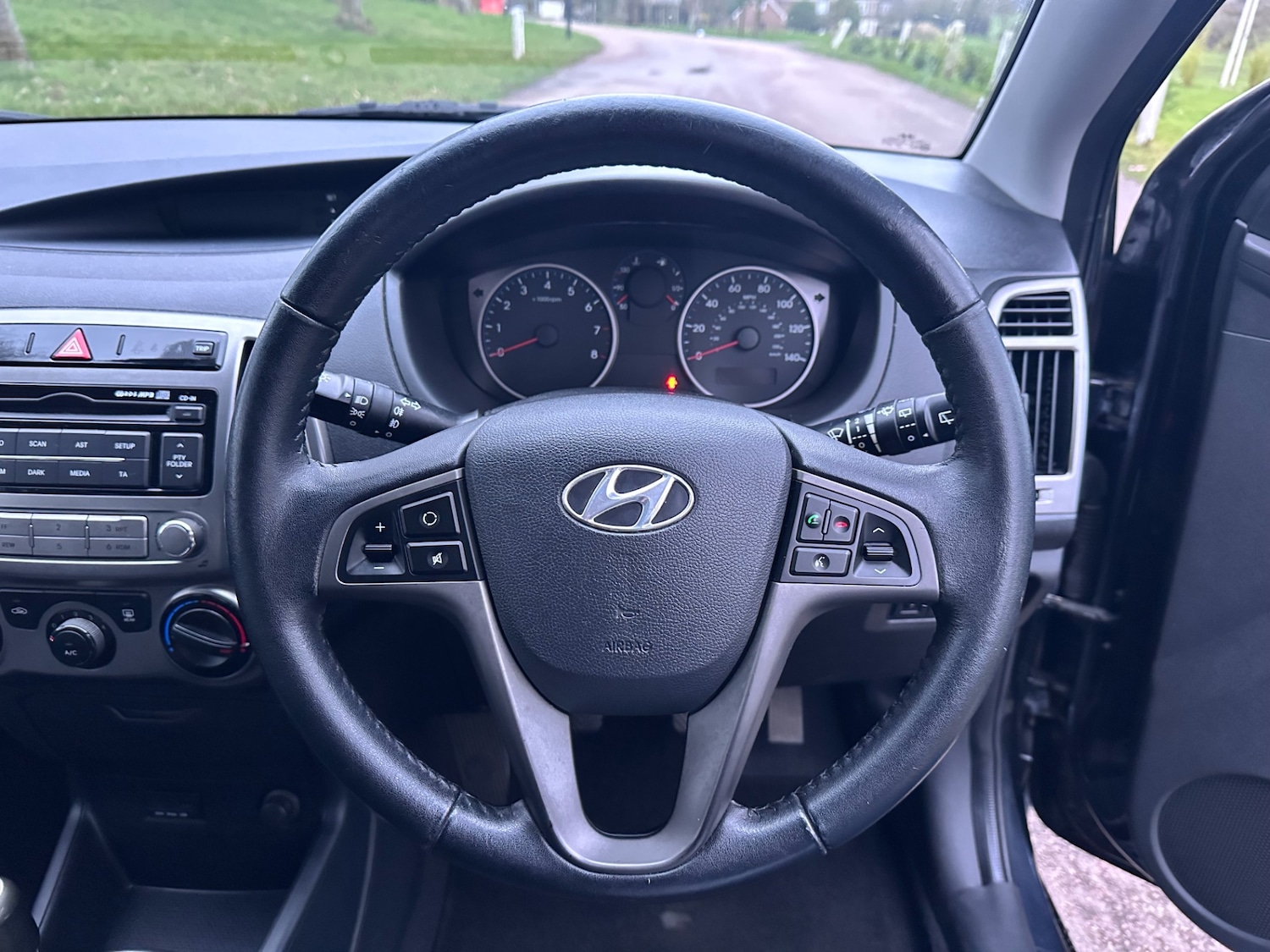 Used Hyundai i20 2012 for sale - 77793068: Photo 25