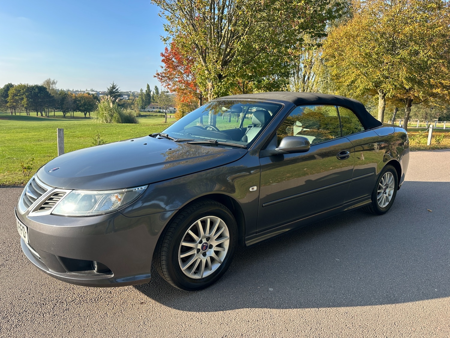 Used Saab 9-3 2010 for sale - 76244740: Photo 1