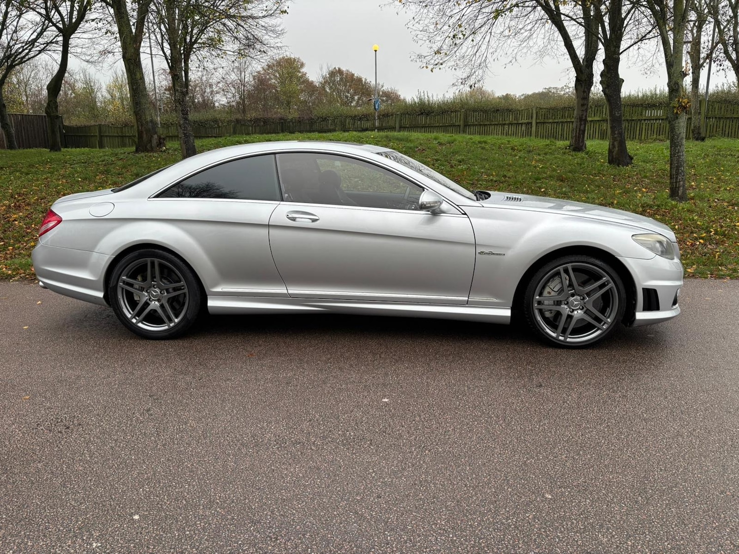 Used Mercedes-Benz CL 2007 for sale - 74820529: Photo 2