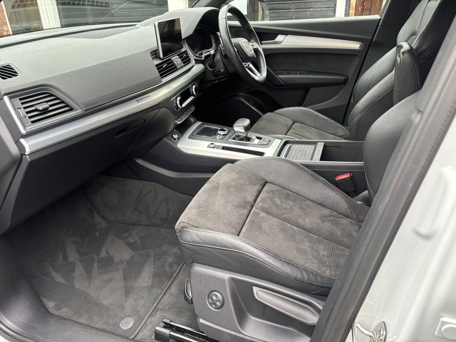 Used Audi Q5 2019 for sale - 74164308: Photo 11