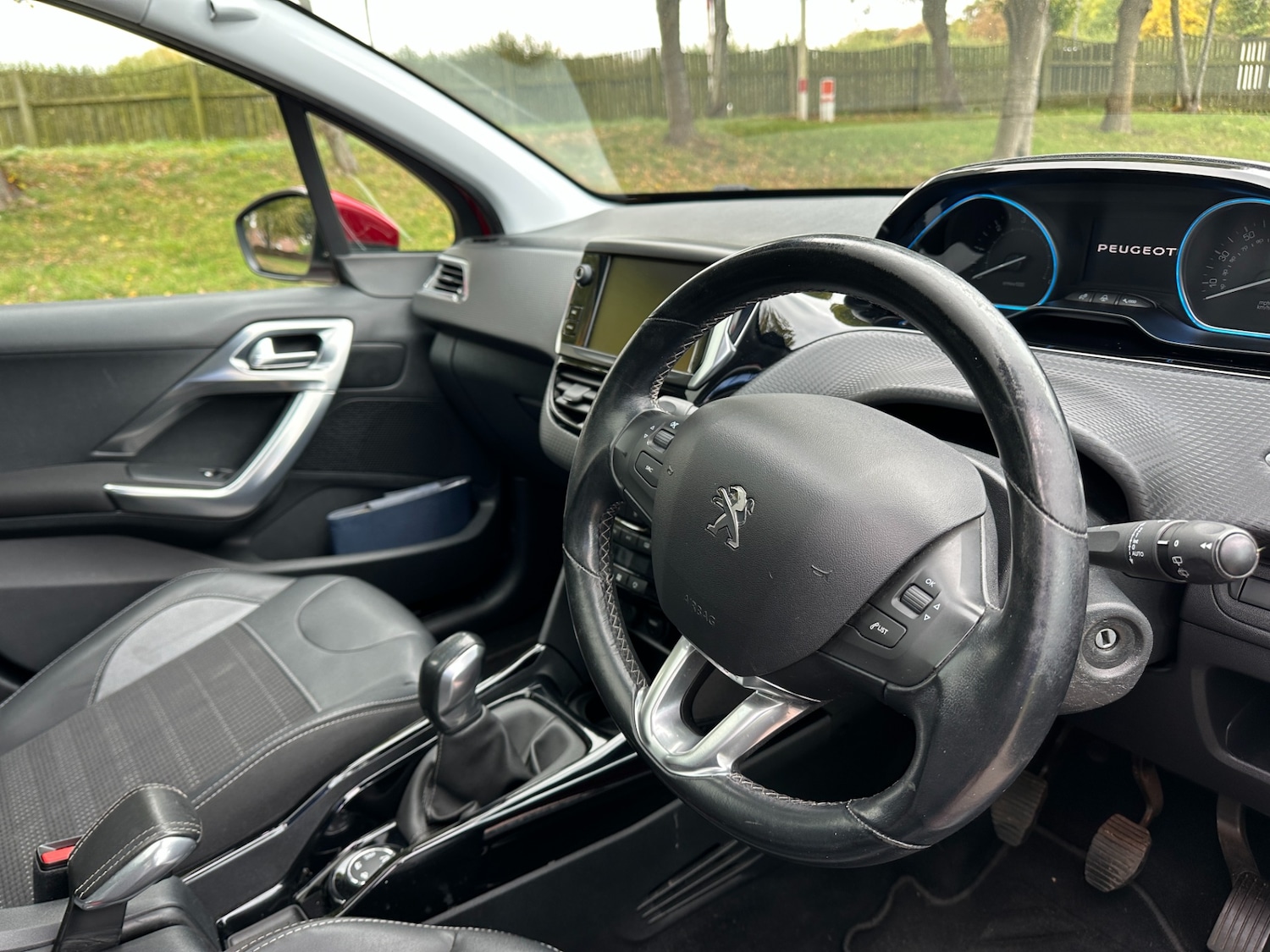 Used Peugeot 2008 2017 for sale - 76198570: Photo 15