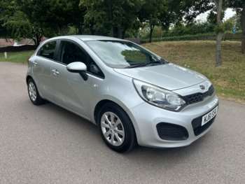 2011 (61) - 1.25 1 5dr