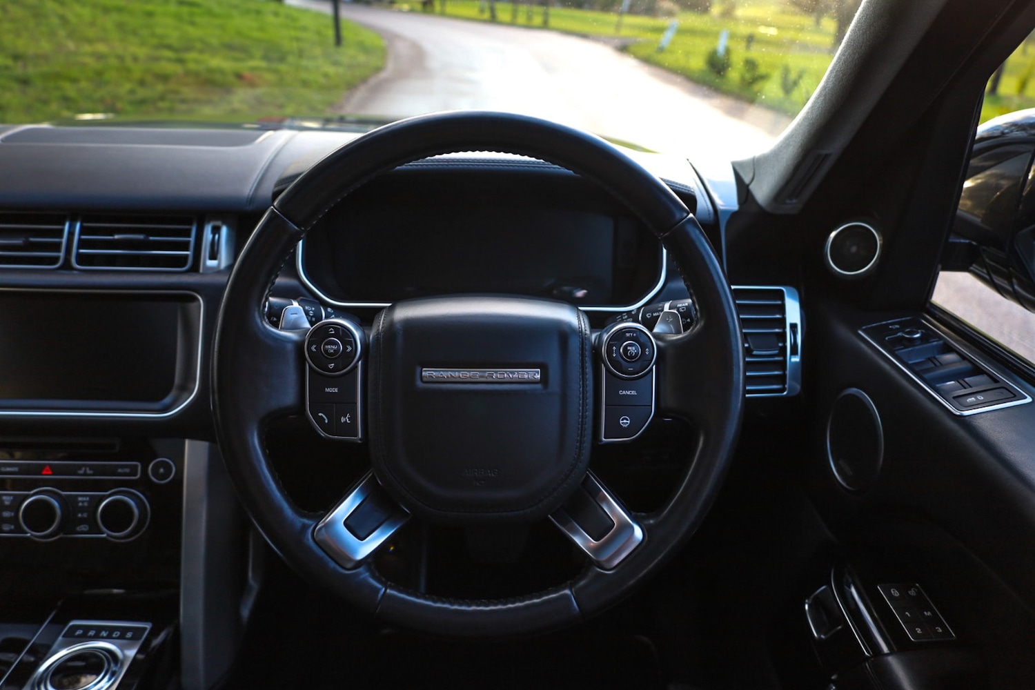 Used Land Rover Range Rover 2017 for sale - 77235586: Photo 3