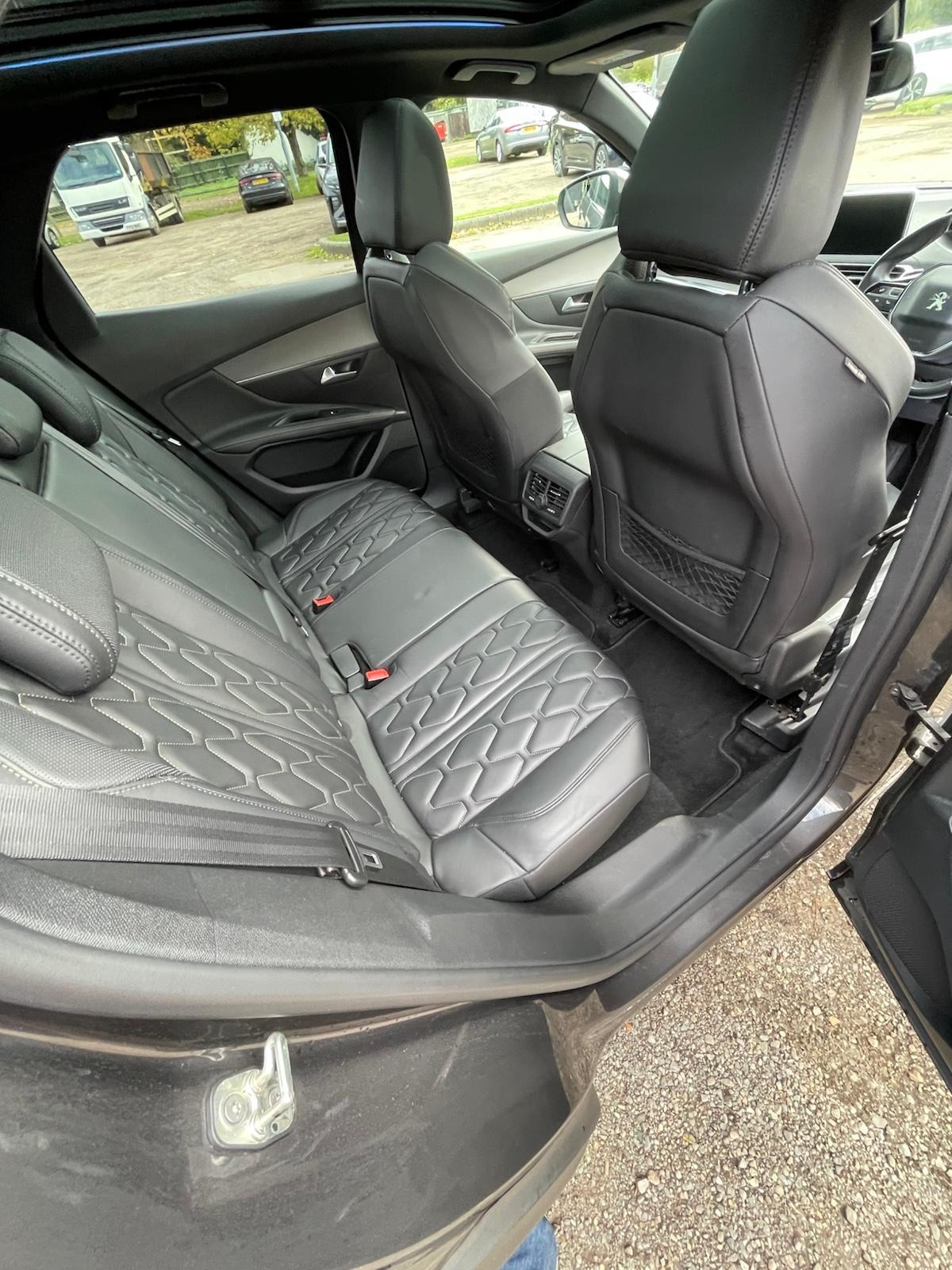 Used Peugeot 3008 2018 for sale - 76508552: Photo 15